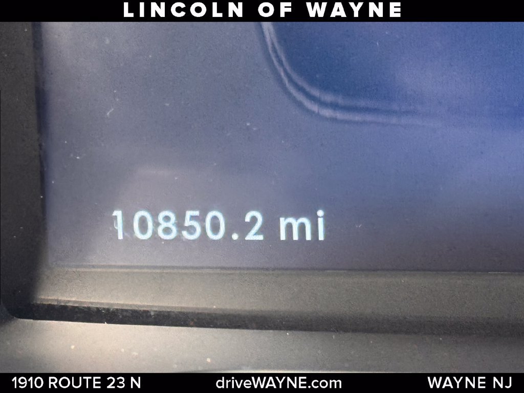 Certified 2024 Lincoln Corsair AWD image 16