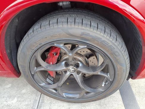 Used 2022 Alfa Romeo Stelvio Quadrifoglio w/ Active Assist Plus Package image 4