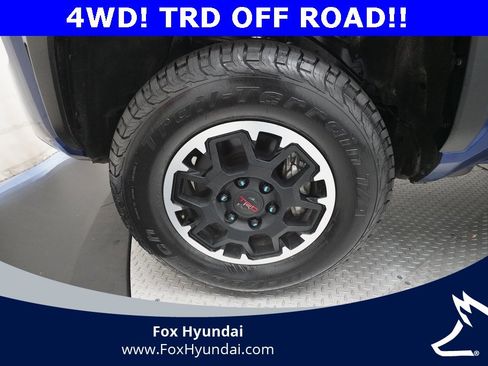 Used 2024 Toyota Tacoma TRD Off-Road image 26