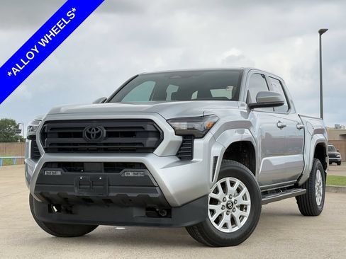 Used 2024 Toyota Tacoma SR5 RWD image 2