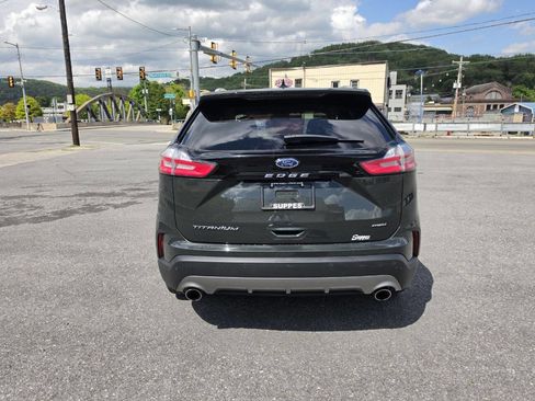 Used 2023 Ford Edge Titanium AWD/4WD image 7