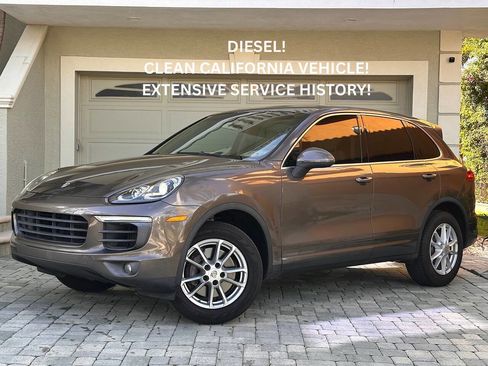 Used 2015 Porsche Cayenne Diesel AWD/4WD image 1