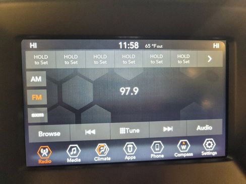 Used 2020 Jeep Compass Latitude image 25