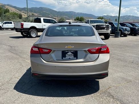 Used 2022 Chevrolet Malibu LS w/ Driver Confidence Package II FWD image 5