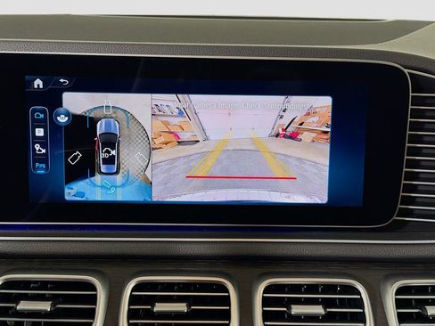 New 2026 Mercedes-Benz GLE 350 4MATIC image 18