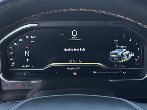 Used 2025 GMC Sierra 2500 AT4 w/ AT4 Premium Plus Package image 16