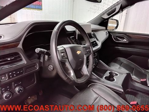 Used 2022 Chevrolet Suburban Premier image 11