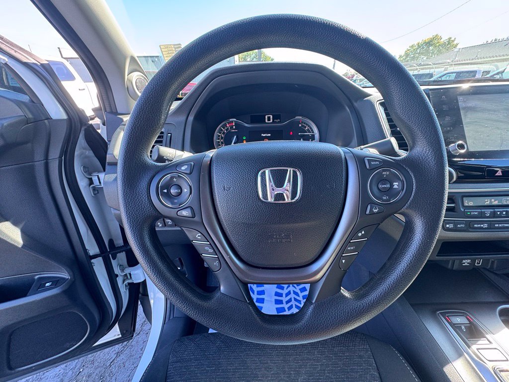 Used 2023 Honda Ridgeline Sport image 13