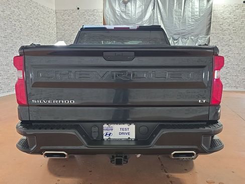 Used 2021 Chevrolet Silverado 1500 LT Trail Boss image 4
