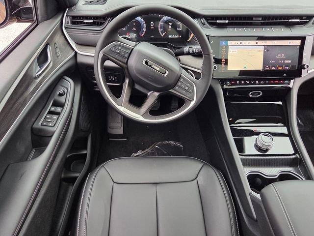 New 2026 Jeep Grand Cherokee Limited w/ Limited Altitude Package RWD image 13