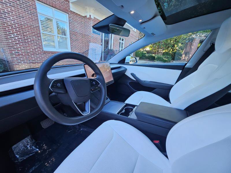 Used 2025 Tesla Model 3 Long Range RWD image 37