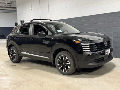 New 2026 Nissan Kicks SV w/ Cold Weather Package image 5