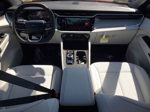 New 2026 Jeep Cherokee Limited AWD/4WD image 18