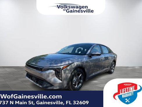Used 2026 Kia K4 FWD image 3