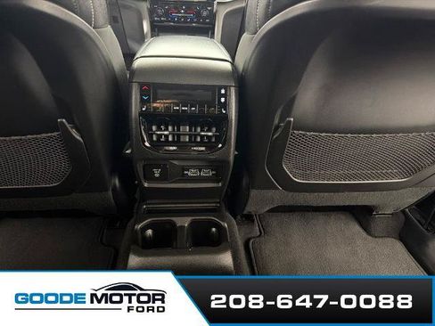 Used 2021 Jeep Grand Cherokee L Limited AWD/4WD image 20