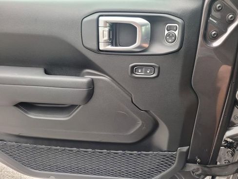 New 2026 Jeep Gladiator Sport image 22