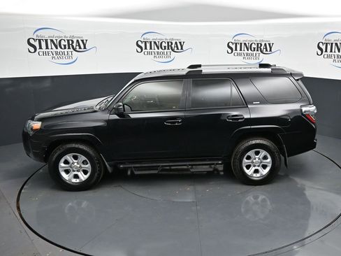 Used 2020 Toyota 4Runner SR5 image 12