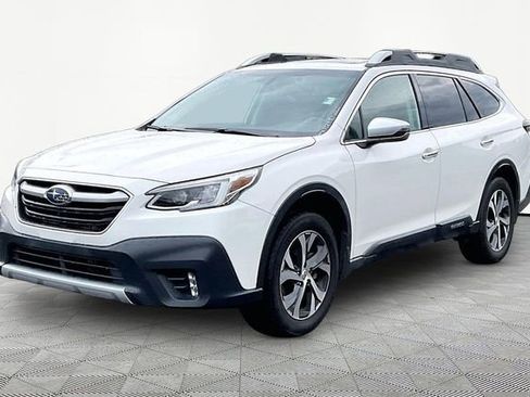 Used 2021 Subaru Outback Touring XT AWD/4WD image 3