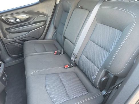 Used 2024 GMC Terrain SLE w/ Driver Convenience Package FWD image 15