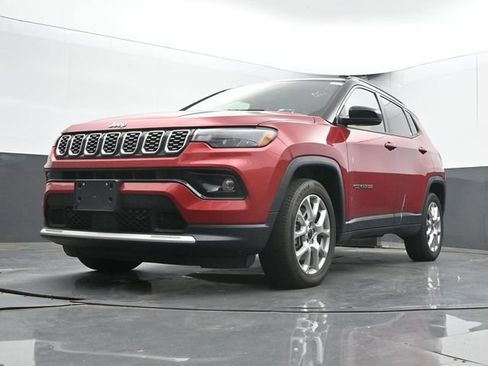 Used 2025 Jeep Compass Limited AWD/4WD image 48