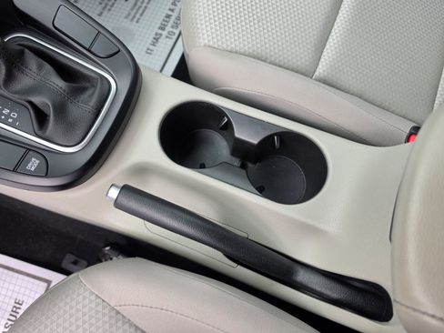 Used 2023 Kia Soul LX w/ LX Technology Package FWD image 19