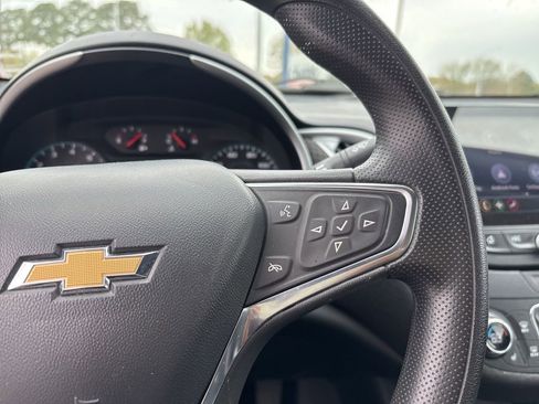 Used 2024 Chevrolet Malibu LT FWD image 23