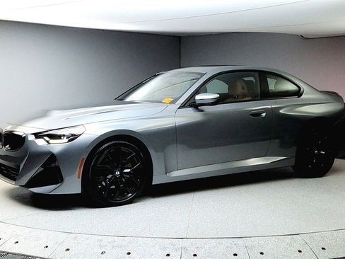 Used 2025 BMW 230i xDrive Coupe w/ M Sport Package image 3