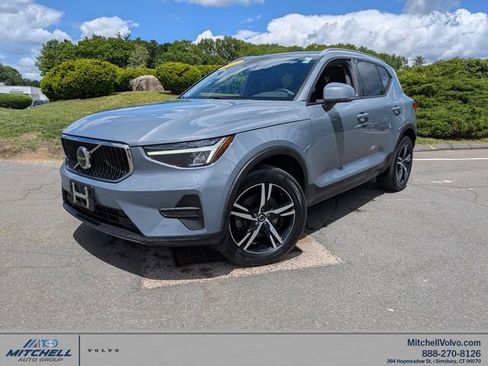 Certified 2023 Volvo XC40 B5 Core w/ Convenience Package AWD/4WD image 1
