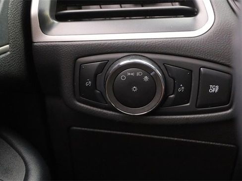 Certified 2024 Ford Edge SEL image 18