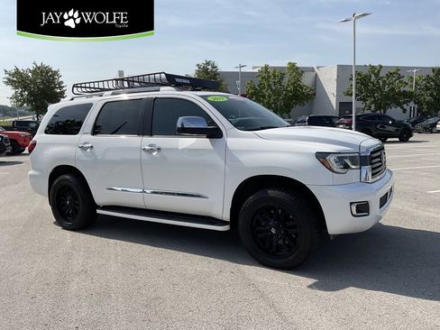 Used 2019 Toyota Sequoia Limited w/ Safety & Convenience Package image 1