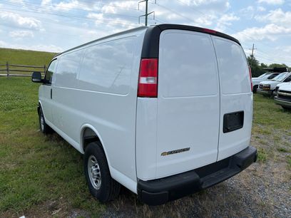 New 2026 Chevrolet Express 3500 w/ Driver Convenience Package