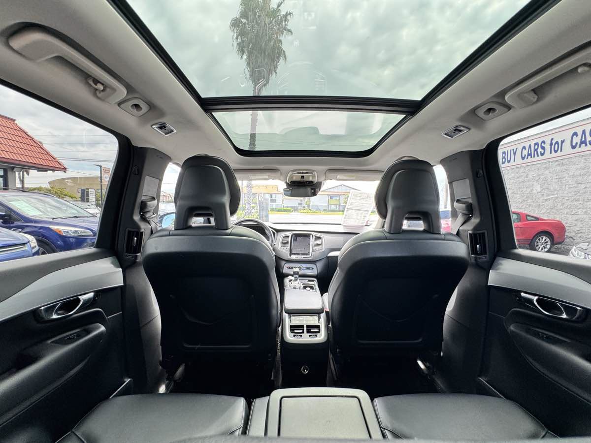 Used 2017 Volvo XC90 T5 Momentum w/ Vision Package AWD/4WD image 26