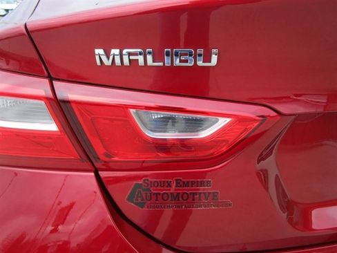 Used 2024 Chevrolet Malibu LT image 34