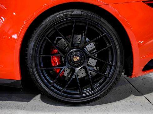 Used 2018 Porsche 911 Carrera GTS image 50