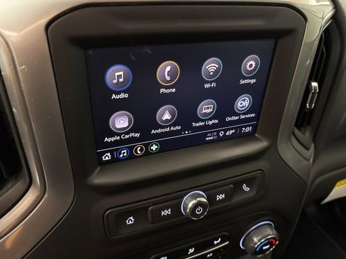 Used 2025 Chevrolet Silverado 1500 Custom image 30