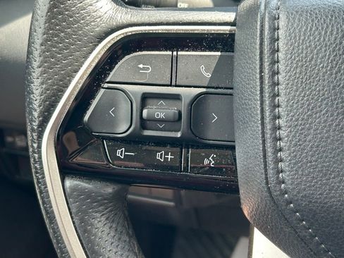 Used 2023 Toyota Tundra Limited AWD/4WD image 42