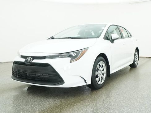 New 2026 Toyota Corolla LE image 32