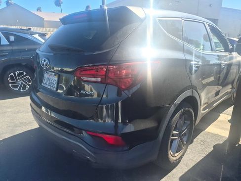 Used 2017 Hyundai Santa Fe Sport FWD image 5