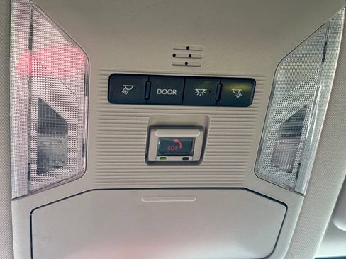 Used 2023 Toyota RAV4 LE FWD image 29