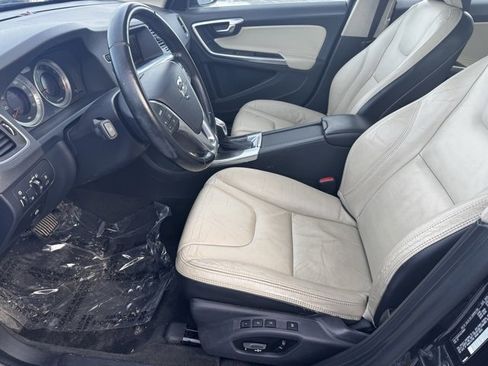 Used 2013 Volvo S60 T5 image 5