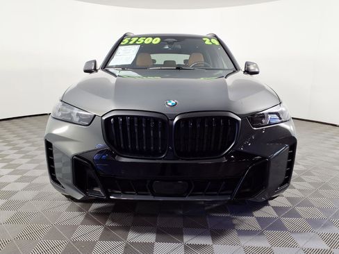 Used 2024 BMW X5 xDrive40i w/ M Sport Package AWD/4WD image 2