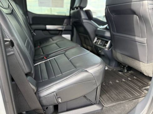 Used 2026 Ford F250 Platinum AWD/4WD image 16