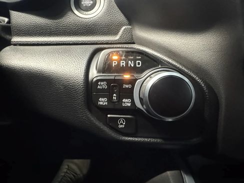Used 2022 RAM 1500 Big Horn AWD/4WD image 35