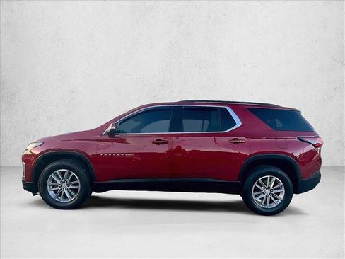 Used 2023 Chevrolet Traverse LT FWD image 6