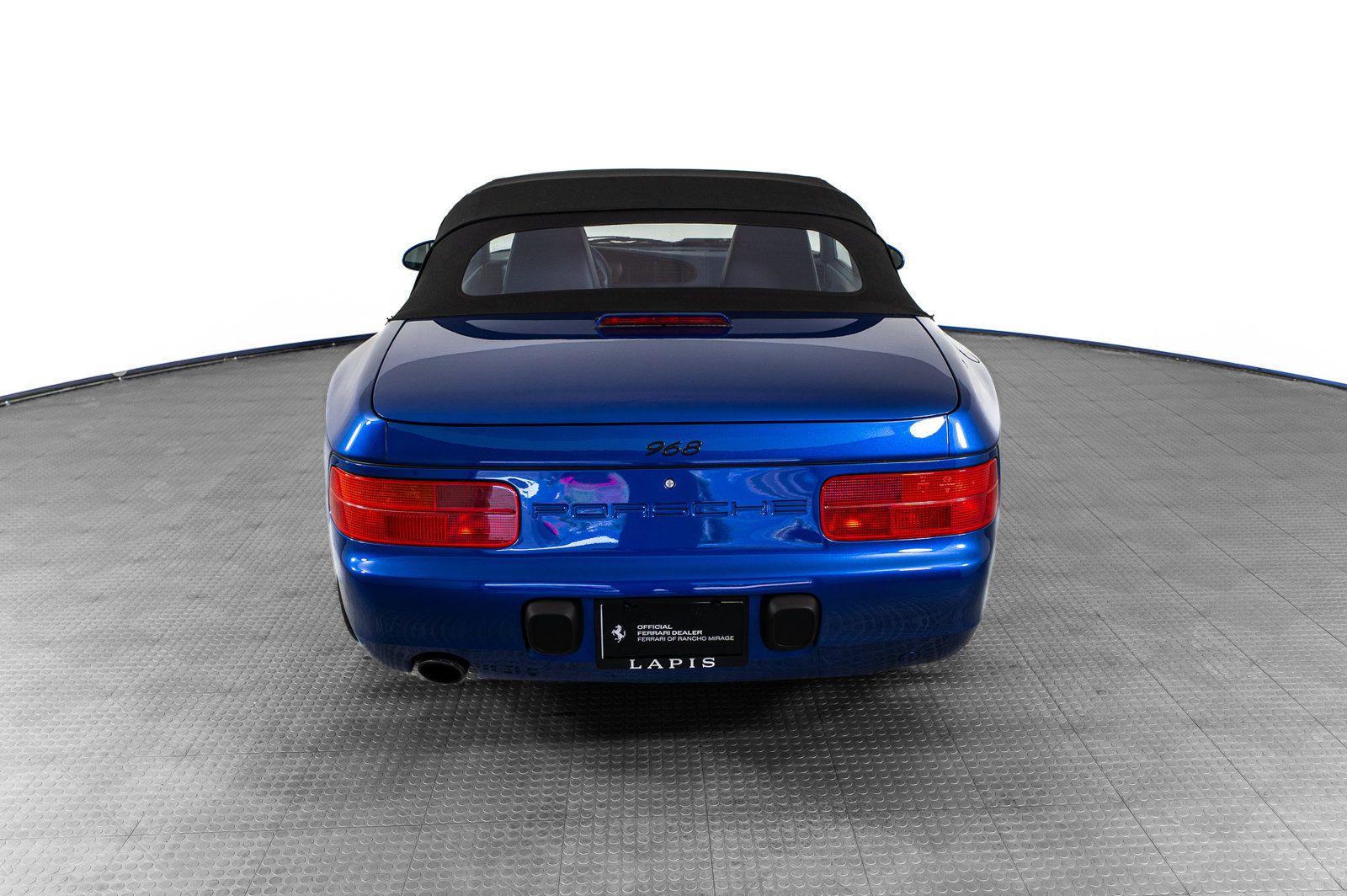 Used 1992 Porsche 968 Cabriolet RWD image 7