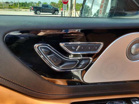 Used 2024 Lincoln Aviator Black Label image 23