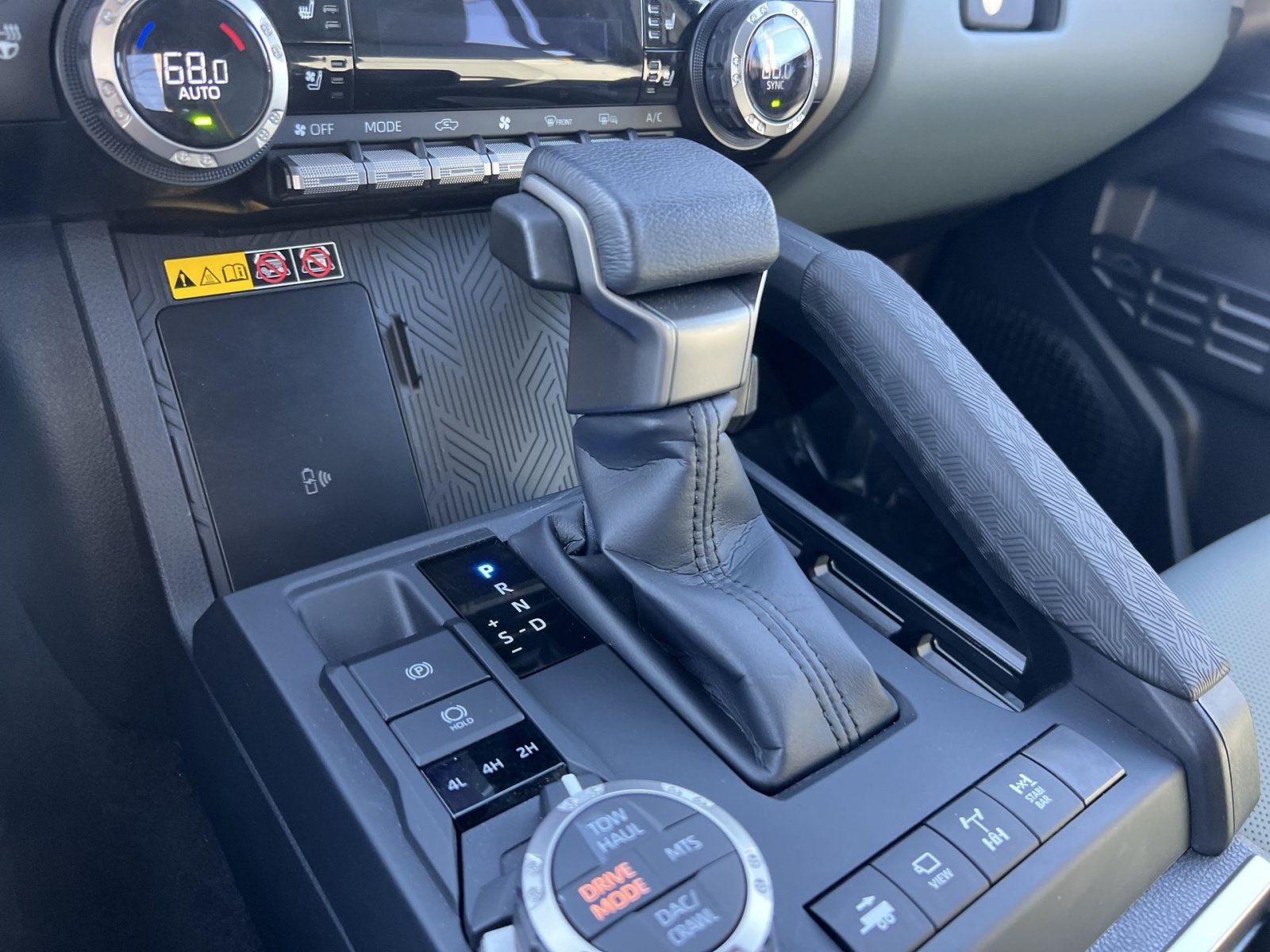 Used 2025 Toyota Tacoma 4x4 Double Cab Hybrid w/ Tow Tech Package image 21