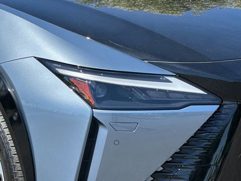 Certified 2023 Lexus RZ 450e Premium w/ Technology Package image 12