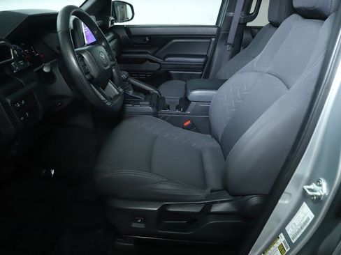 Used 2024 Toyota Tacoma SR image 18