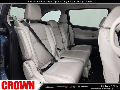 Used 2025 Honda Odyssey EX-L image 16